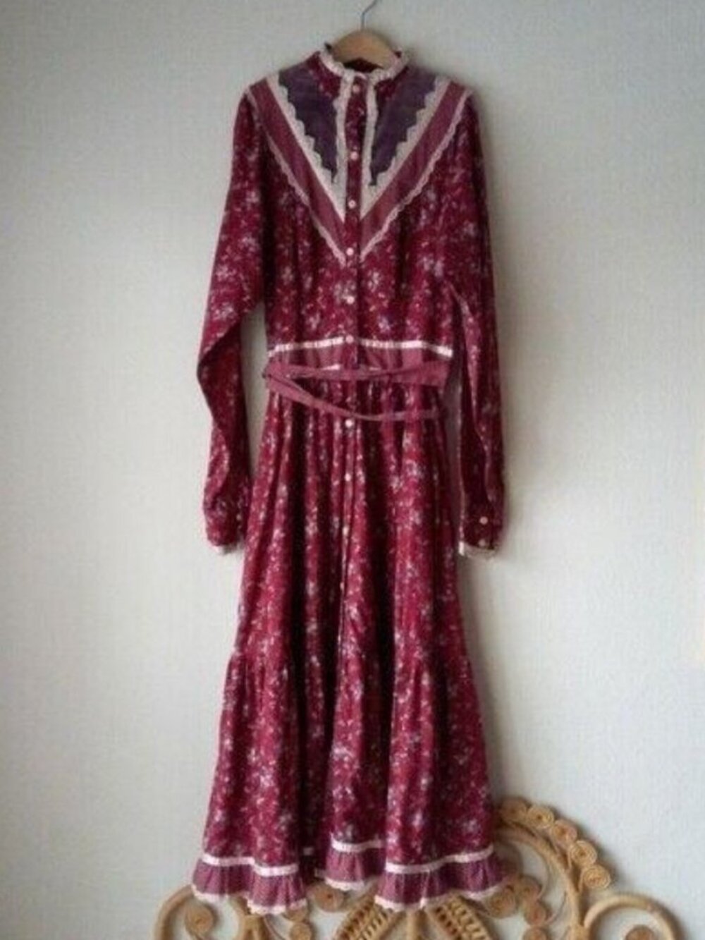 Gunne Sax Red Floral Polka Dot Print Button Lace Velvet Calico Midi Dress